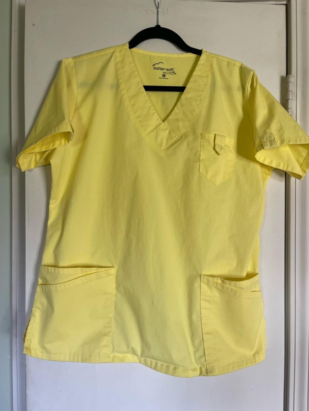 Uniform Advantage “Butter Soft” V-neck Medical Scrub Top in Light Yellow